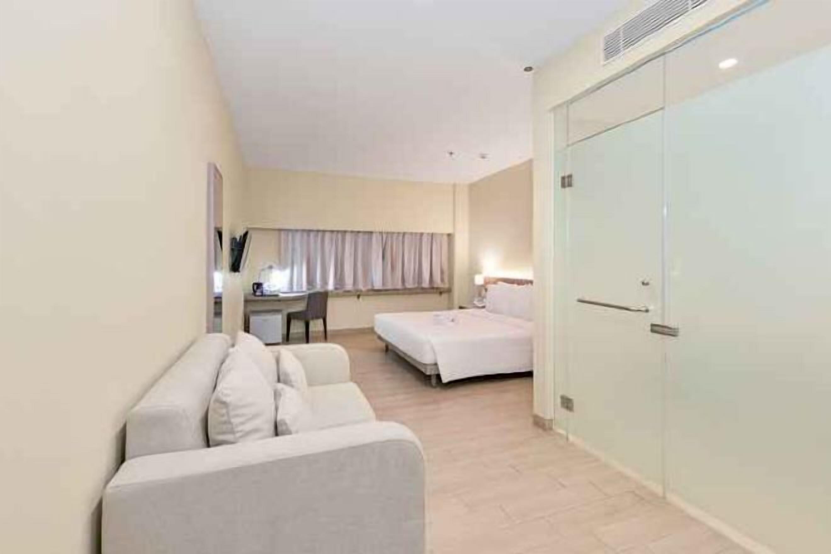 Fer et planche à repasser, Wi-Fi gratuit