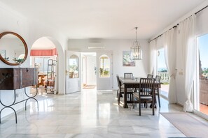 Dining - Villa Panorama – Ocean View Oasis with Private Pool, Mijas Costa (Mijas Costa)