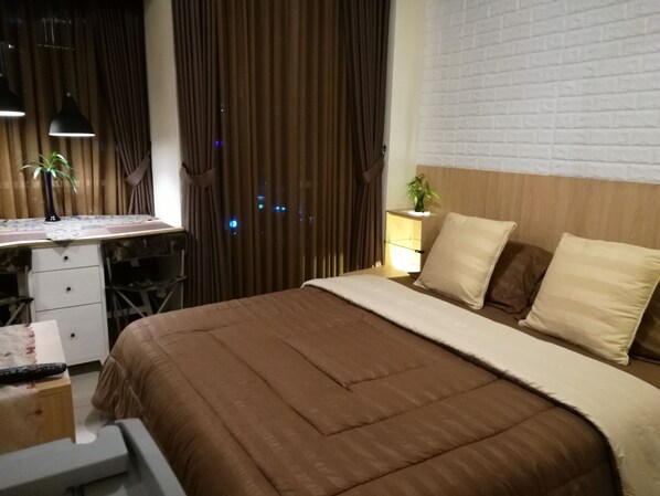 1 bedroom, desk, iron/ironing board, free WiFi