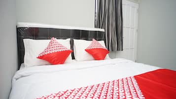 Deluxe Double Room | Free WiFi, bed sheets