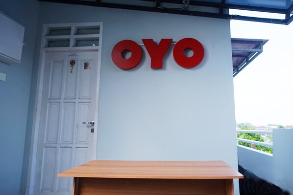 Reception - OYO 1007 Alletha Guest House 2 (Balikpapan)