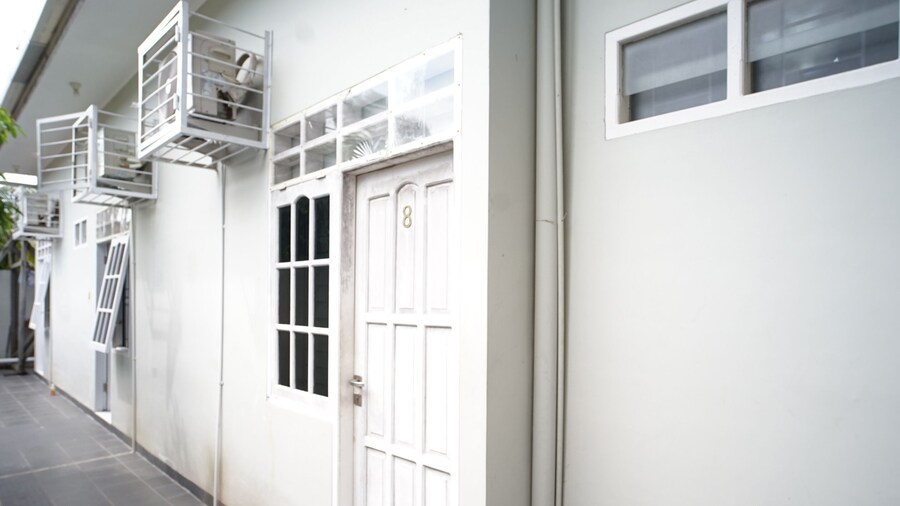 OYO 1007 Alletha Guest House 2