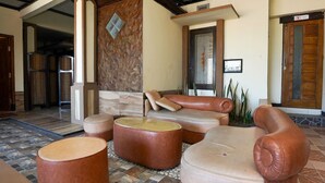 Unclassified image, 3 of 31, button - OYO 1087 Homestay Potato House (Ngadisari)