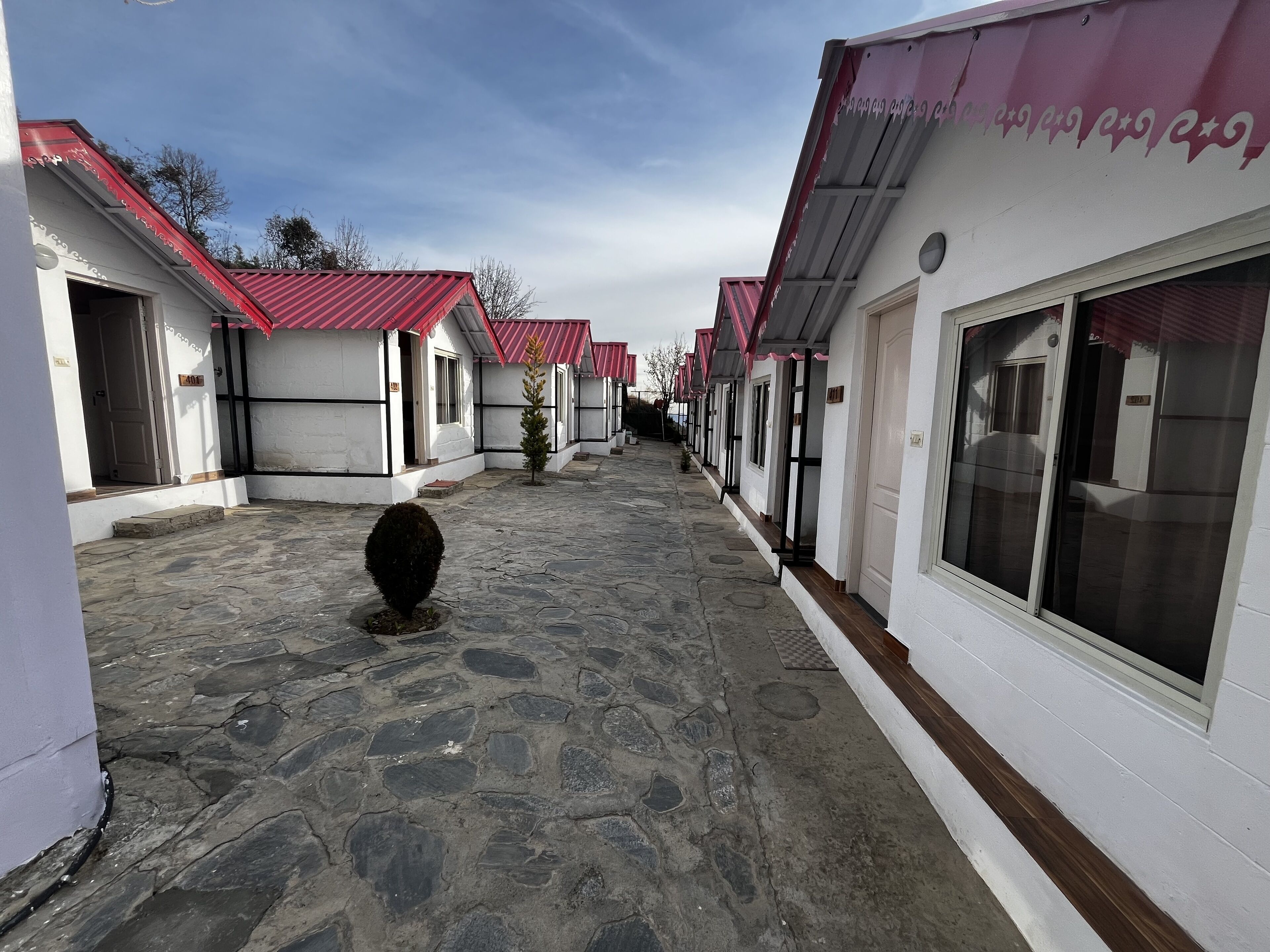 Deluxe Cottage | Egyptian cotton sheets, premium bedding, Select Comfort beds