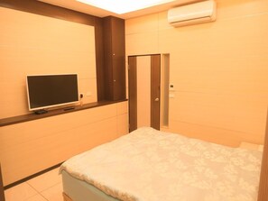 Decoración personalizada, muebles diferentes y escritorio