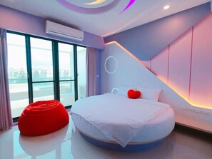 Free WiFi - Turn Left B&B (Magong)