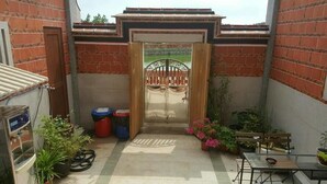 Ngoại thất
