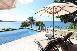 Outdoor pool - Oceanfront Luxury. Spectacular Sunsets and Mountain View. HHI Featured. Avalon. (Old Town)