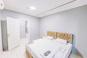 Premium bedding, minibar, in-room safe, individually decorated - Diamond Suite & Residence (Istanbul)