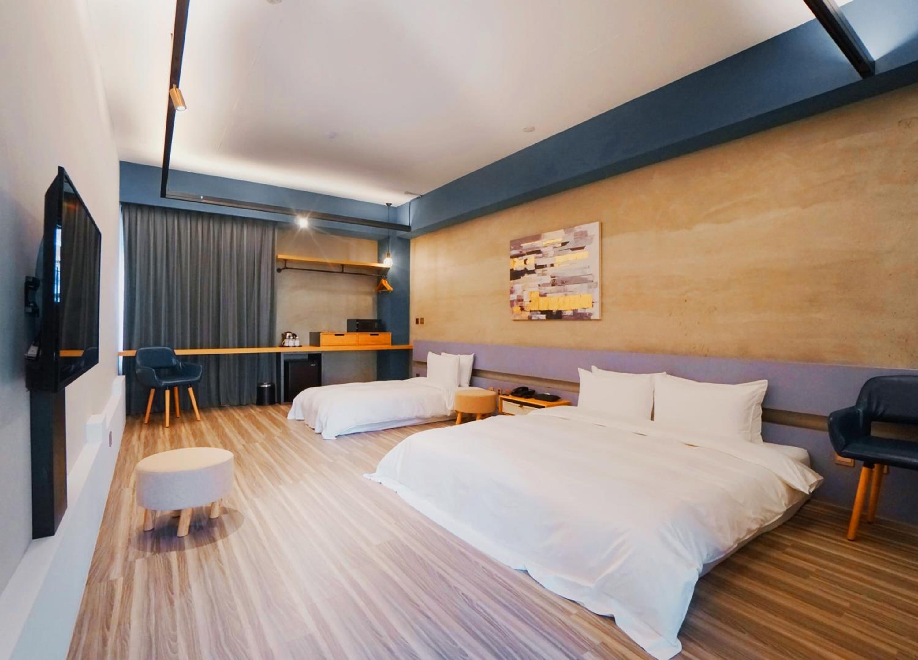 classic triple room | down duvets, in-room safe, blackout curtains, free wifi