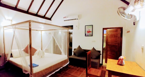 Décoration personnalisée, ameublement personnalisé, bureau