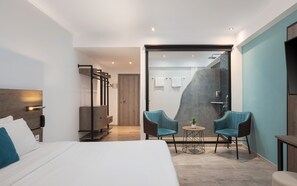 Junior Suite | Seprai katun Mesir, seprai premium, busa memori, dan brankas