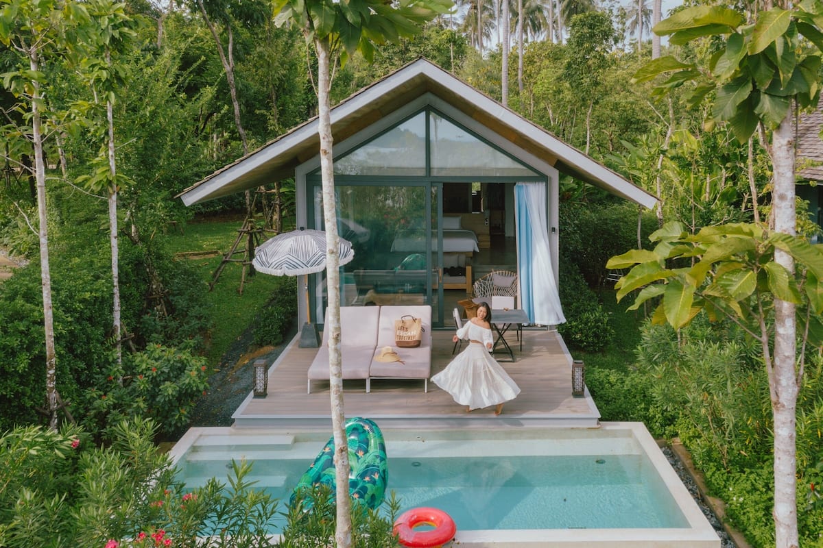 One-Bedroom Pool Villa with Round-Trip Boat Transfer | 2 bedrooms, hypo-allergenic bedding, minibar, in-room safe