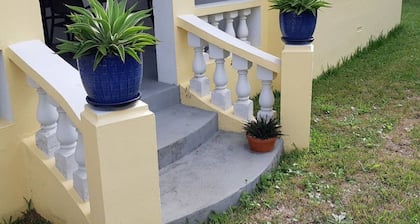 Chalet indépendant confortable avec caractÚre des Bermudes