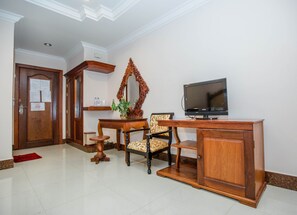 Room amenity - VY CHHE Hotel (Battambang)