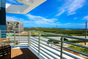 Double Room, Balcony | View from room - Sea - People (Magong)