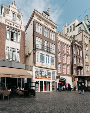 Front of property - Hotel van Gelder (Amsterdam)