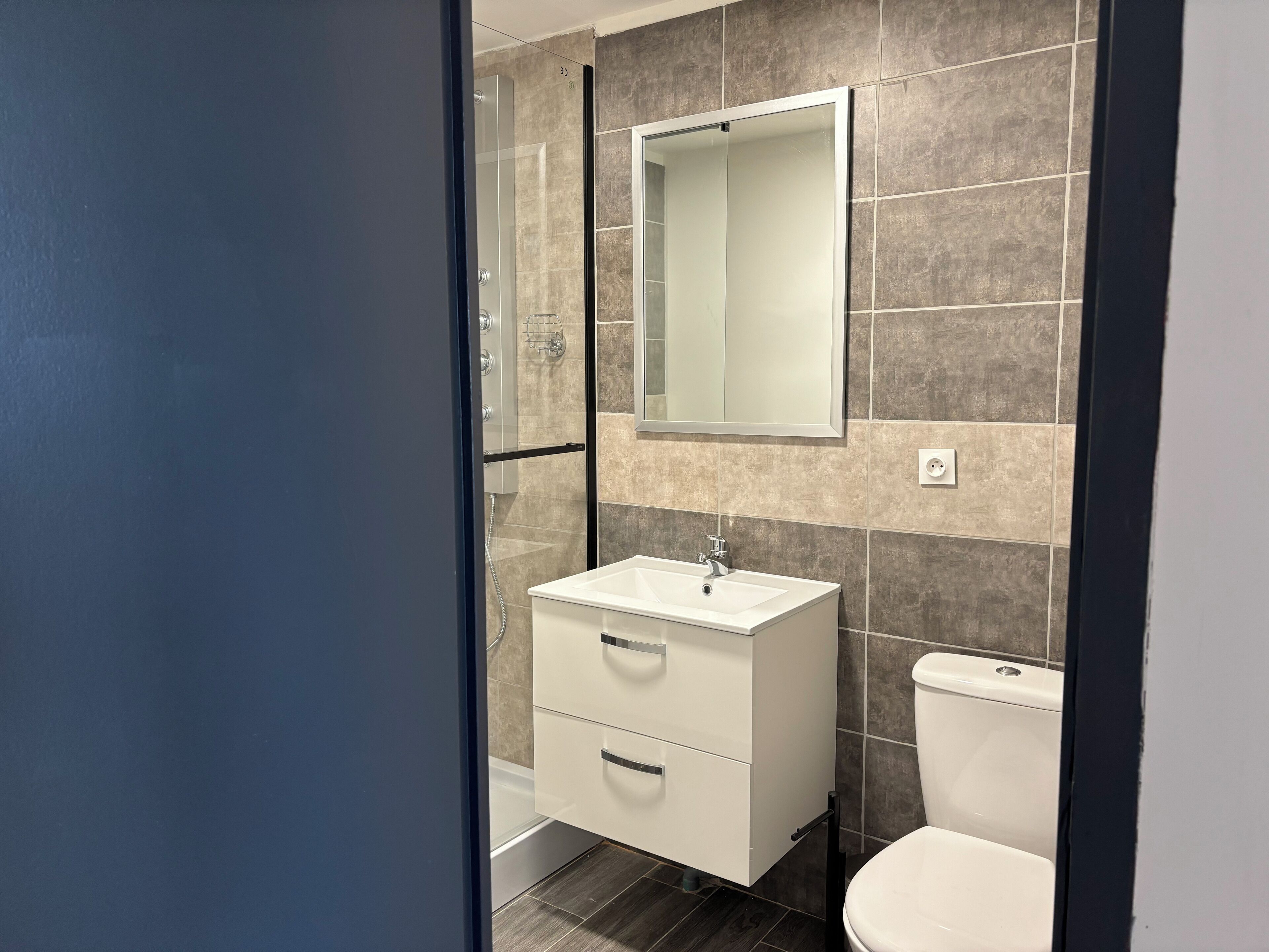 basic apartment | bathroom | hair dryer