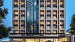 Unclassified image, 4 of 60, button - Chungtang Spring Flagship Hotel (Jiaoxi)