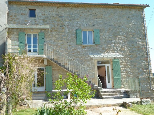 Maison 120 M2 Piscine  Saint Paul le jeune  Ardeche   6 personnes