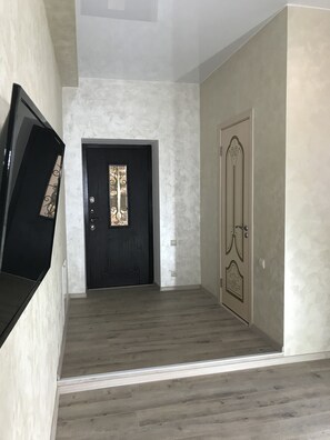 Premium bedding, Select Comfort beds, in-room safe, blackout drapes - Villa Park Izobilnoe (Dobrovelychkivka)