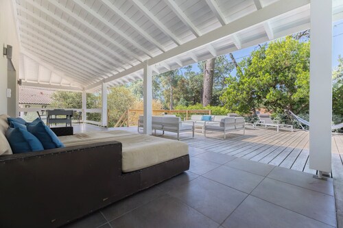 Villa Gauzes - California-Inspired Villa – Heated Pool, A/C & Comfort
