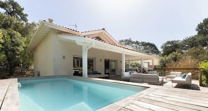 Villa Gauzes - California-Inspired Villa – Heated Pool, A/C & Comfort