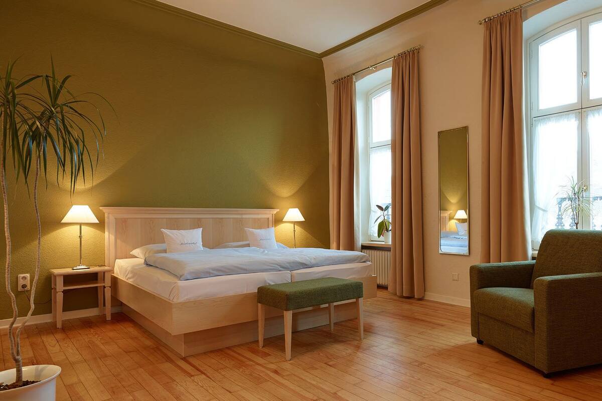 Desk, rollaway beds, free WiFi, bed sheets