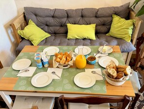 Petit déjeuner continental compris tous les jours