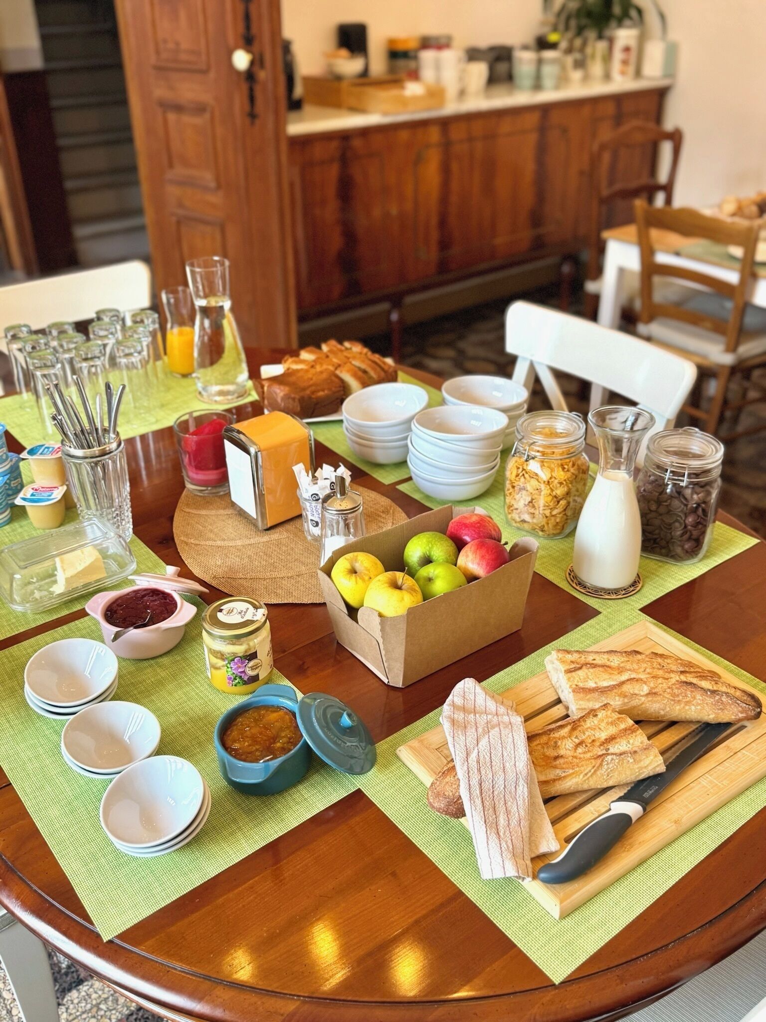 Esmorzar diari continental gratuït 