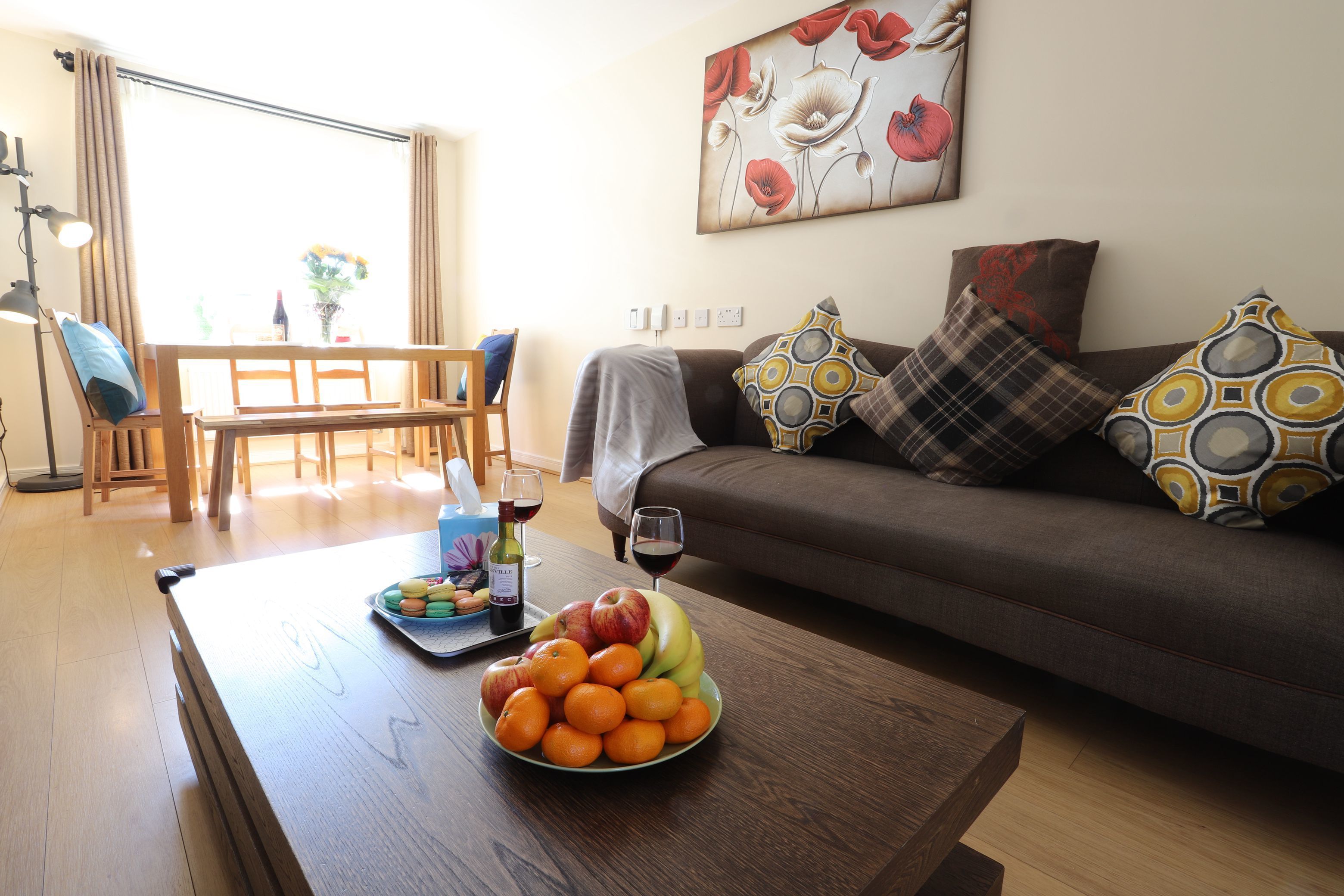 Premier House | Living area | 50-inch flat-screen TV with cable channels, Smart TV, Netflix
