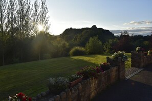 Deluxe Double Room, 1 Double Bed (2 Adults + 1 Child) | Garden view - White Hill Country House (Castleblayney)