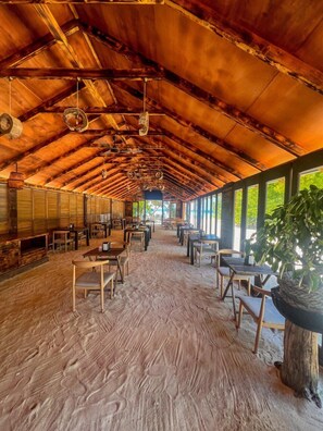 Business centre - Tranquila Maldives (Rasdhoo)