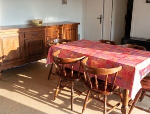 Dining - Homerez - Chalet in Métabief (Métabief)