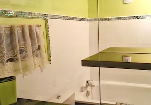 أحواض استحمام