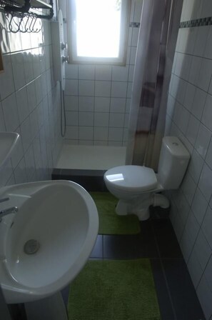 Apartment | Bathroom