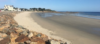 Seaside, Primel beach within walking distance - Comfortable 3* house with large garden