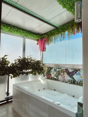 Penthouse Hot Tub Acropolis View | Balkon