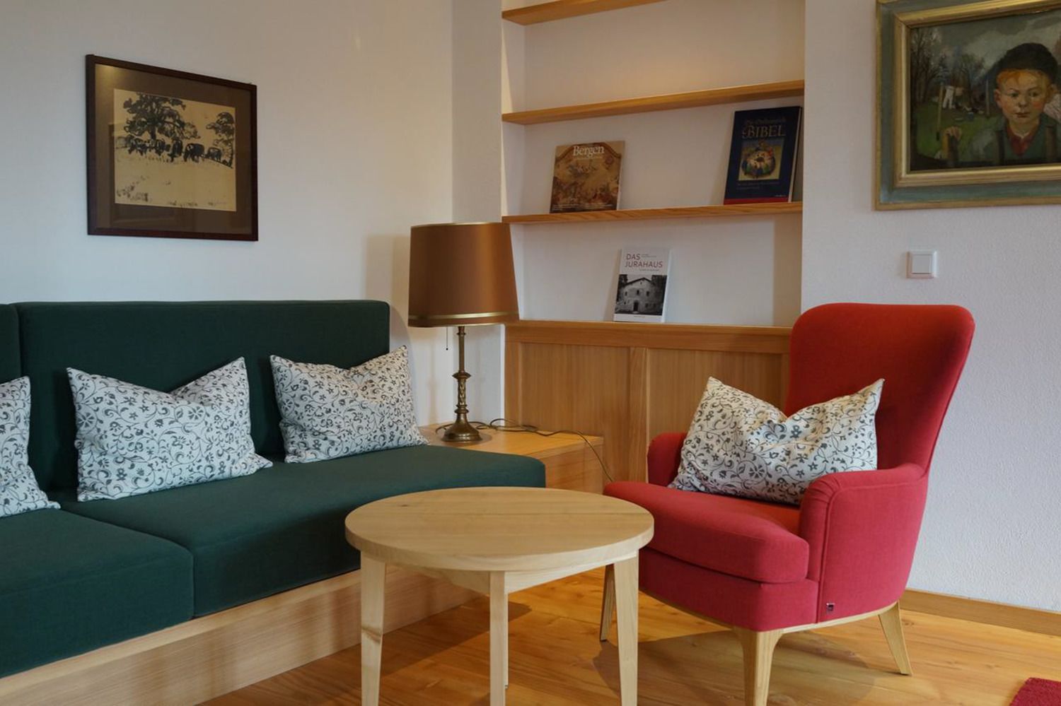 Suite – junior | Oppholdsområde | Flatskjerm-TV