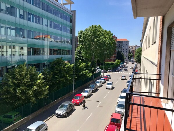 Appartement, 1 chambre | Vue sur la rue
