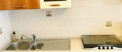 Apartment, 1 Schlafzimmer | Eigene Küche | Großer Kühlschrank, Mikrowelle, Ofen, Herdplatte