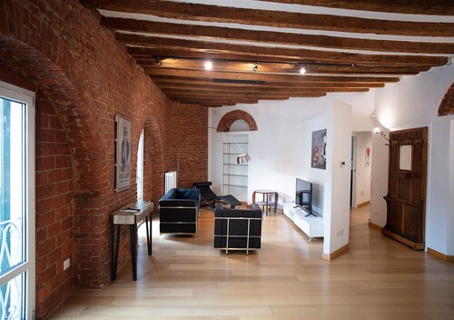 イゾラ アパートメント