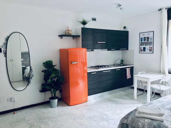 Apartment, 1 Bedroom | Living area
