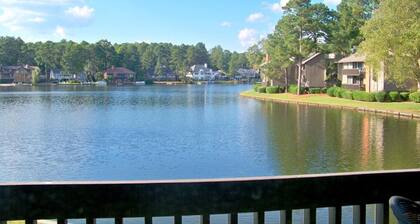 Stunning Lake front views in Pinehurst with a pool!