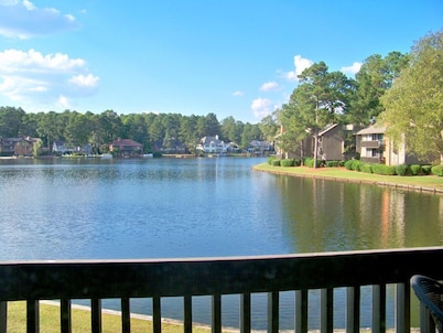 Stunning Lake front views in Pinehurst with a pool!