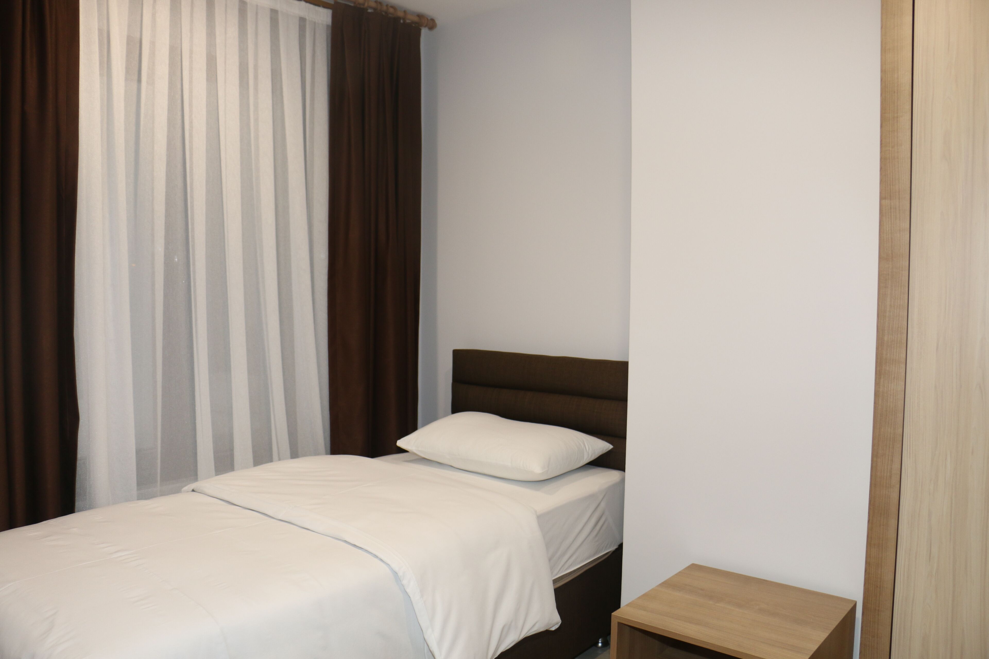 room | iron/ironing board, free wifi, bed sheets