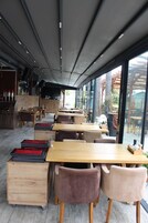 Se sirven desayunos, almuerzos y cenas