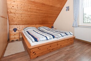 2 soveværelser, weekendseng, sengetøj