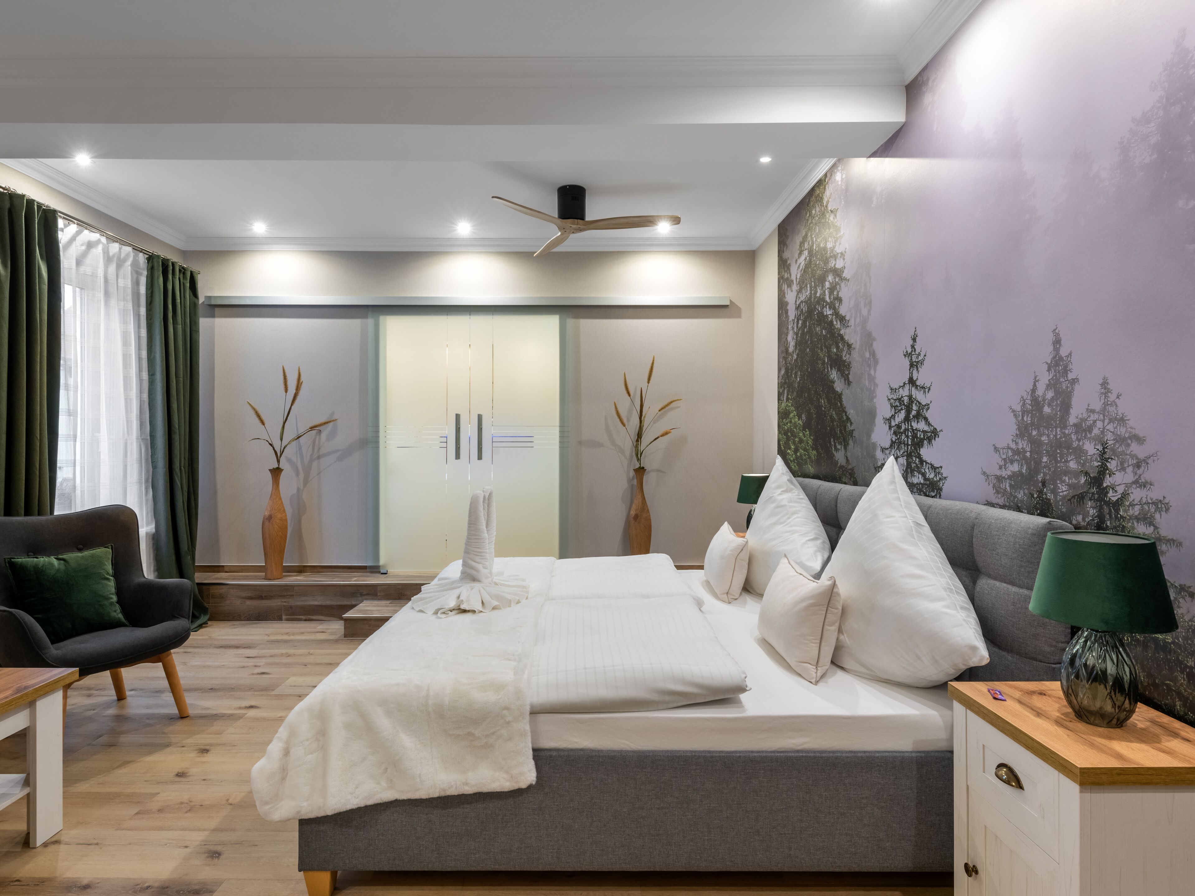 deluxe studio suite | individually decorated, individually furnished, desk, laptop workspace