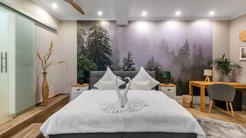 Decoración personalizada, muebles diferentes y escritorio